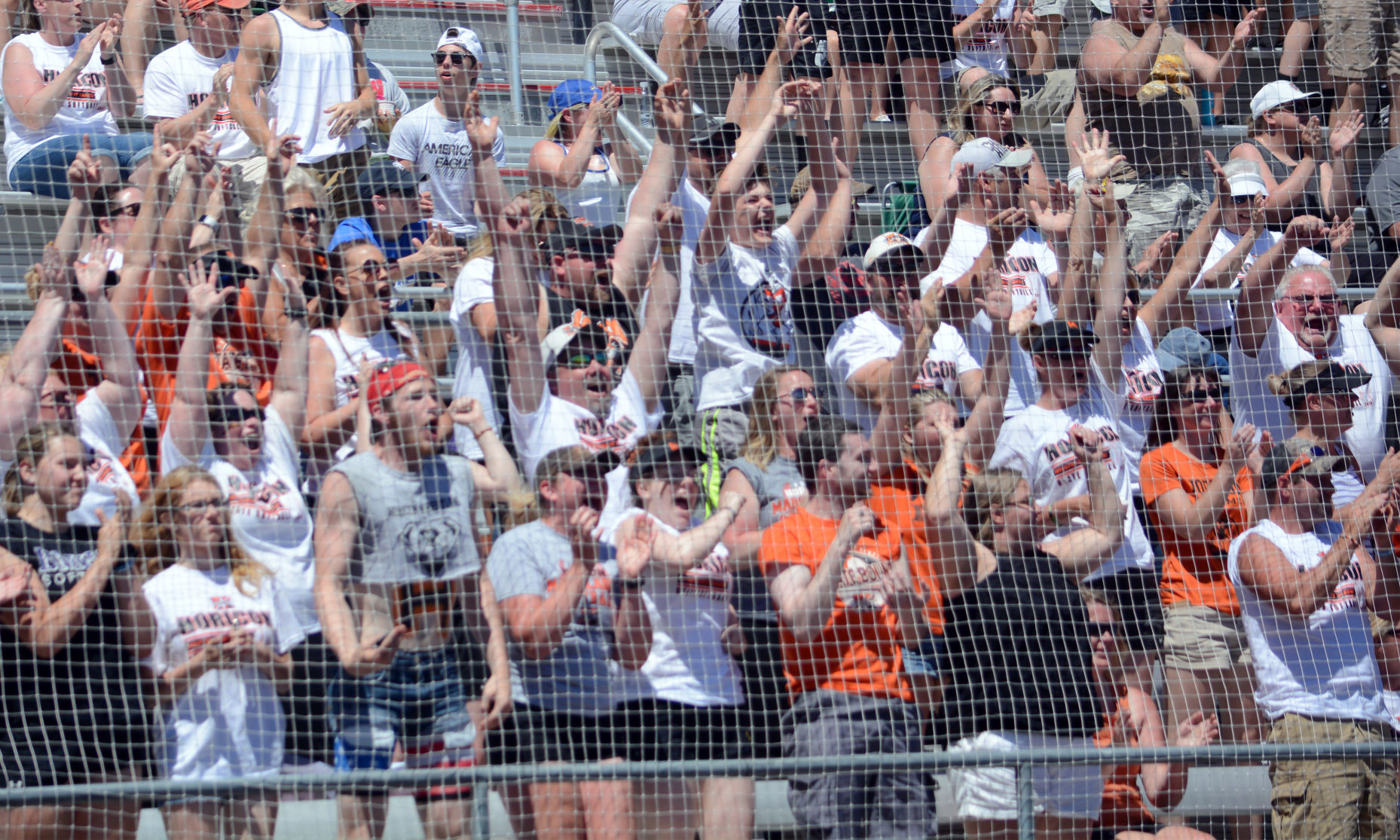 Horicon crowd